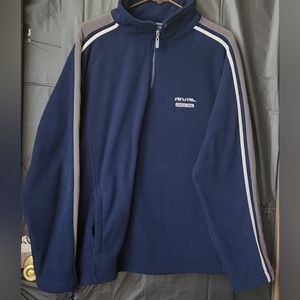 Men's pull over sweater